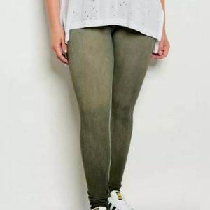 NEW Juniors‎ Plus Size 1XL 2XL Olive Faded Leggings